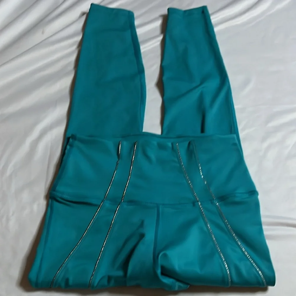 Nike Yoga Leggings